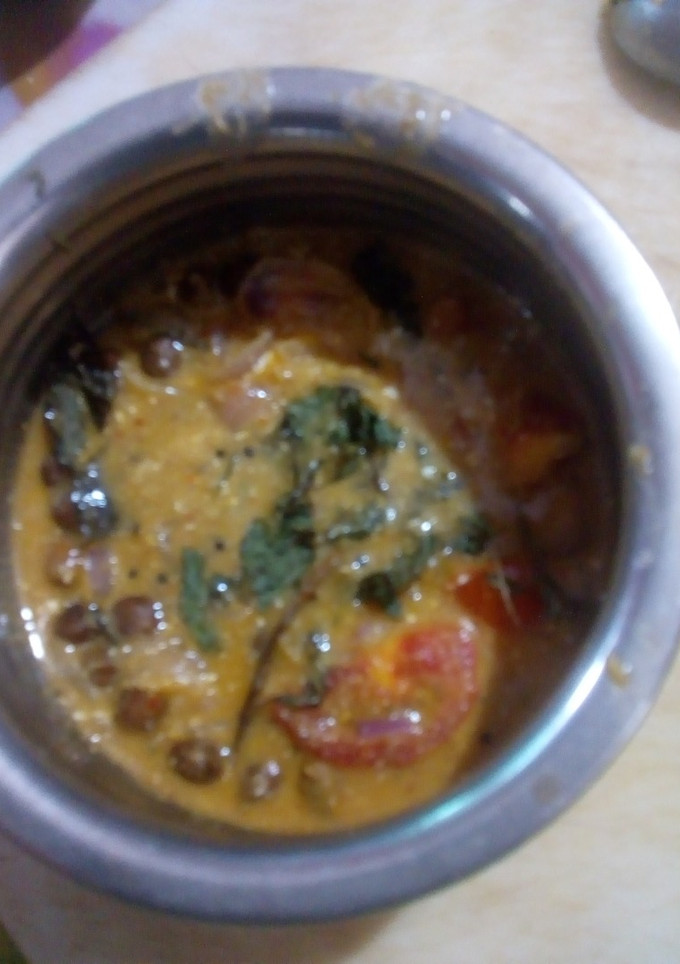 கொண்டைக்கடலை குருமா செய்முறை முக்கிய புகைப்படம்