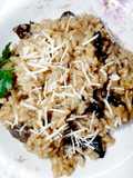 Risotto de hongos de pino