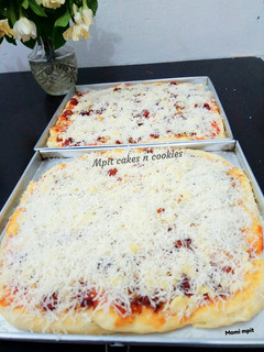 Foto resep Pizza simple dan empuk
