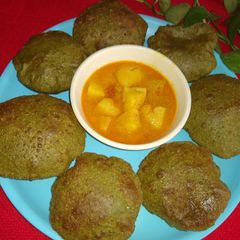 A picture of Moringa powder puri.