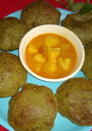 A picture of Moringa powder puri.