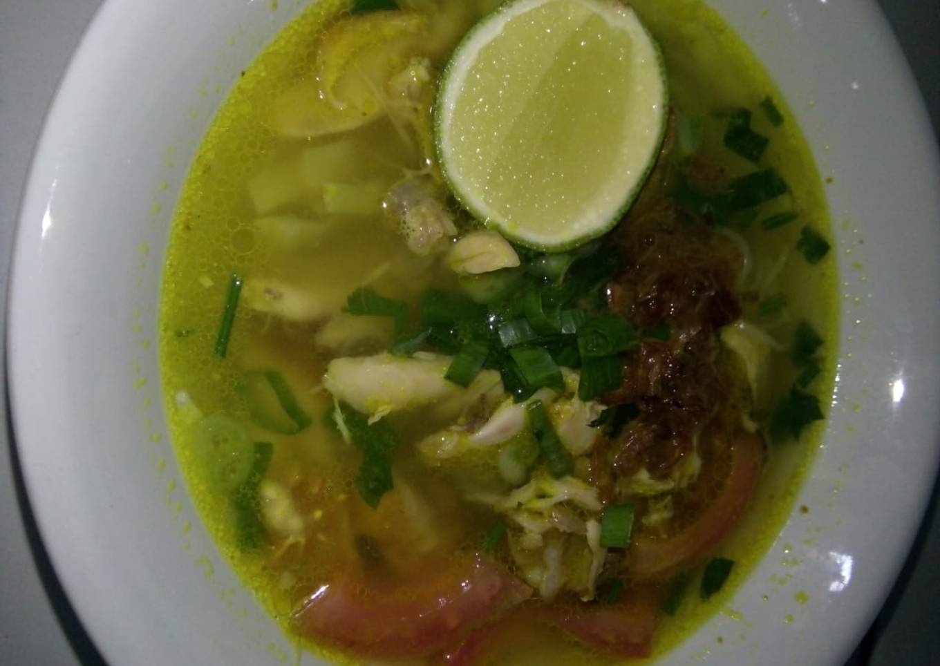 Soto Ayam ala kadarnya tapi segeerrrr..