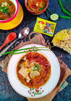प्याज और सेवई का सूप(Pyaj aur sewai ka soup recipe in hindi) रेसिपी मुख्य फोटो