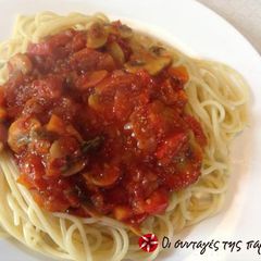 Delicious tomato sauce for pasta A picture of Delicious tomato sauce for pasta.