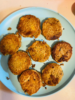 A picture of Shami kabab.