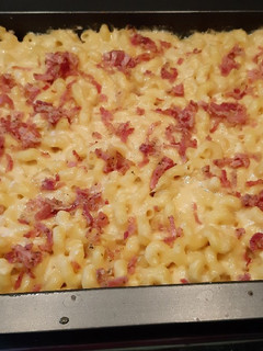 Una foto de Mac&Cheese con bacon crispy