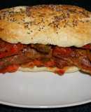 SANDWICH DE CHORIZOS ITALIANOS NEOYORKINOS. JON STYLE