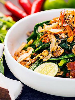 A picture of Plecing kangkung.