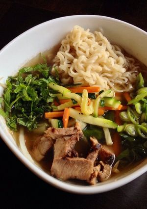 A picture of Vietnamese Pho.
