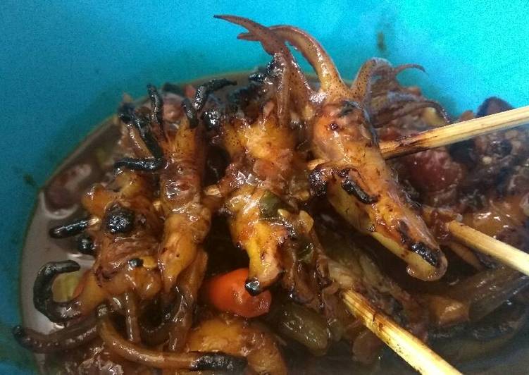 8. Sate Tumis Cumi manis pedas