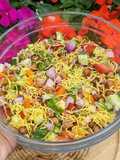 Sprout & vegetables salad