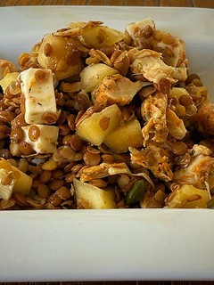 Una foto de Ensalada de lentejas con pollo asado