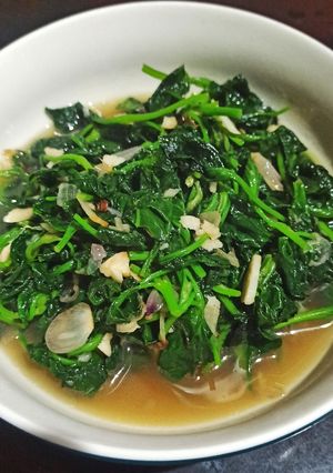 Foto resep Tumis Bayam Brazil
