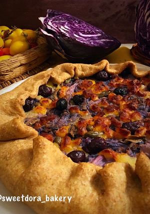 Foto di Torta brisee alla verza rossa