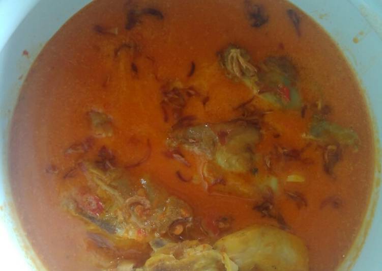 Cara Menyiapkan Ayam Santan Merah, Bikin Ngiler