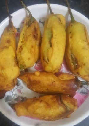 चीज मिर्च पकौडा रेसिपी मुख्य फोटो