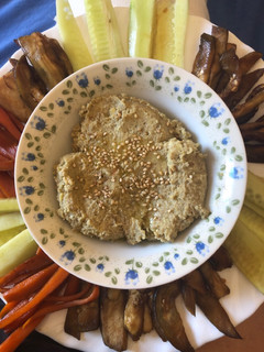 Una foto de 187. Hummus de lentejas (guarnición)