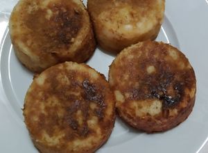 Foto de Queijadas de chuchu polvilhadas com canela