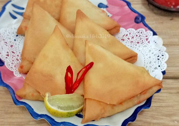 Cara Gampang Membuat Sambosa isi Ragout Anti Gagal