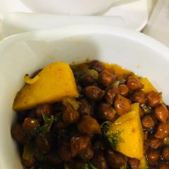 A picture of Black channa thaila style.
