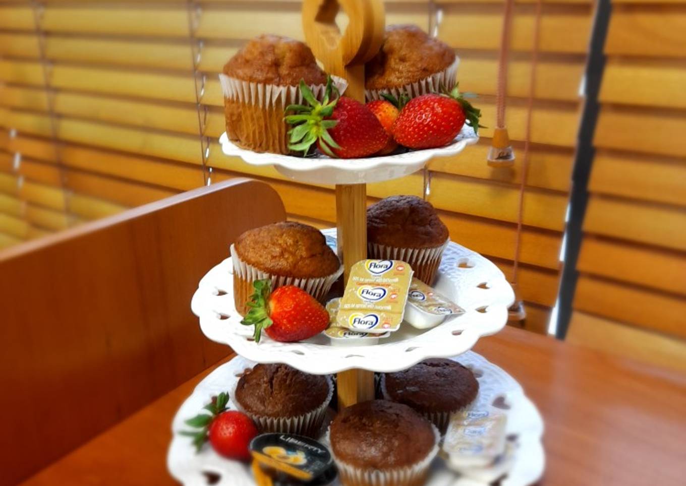 Banana and strawberry muffins