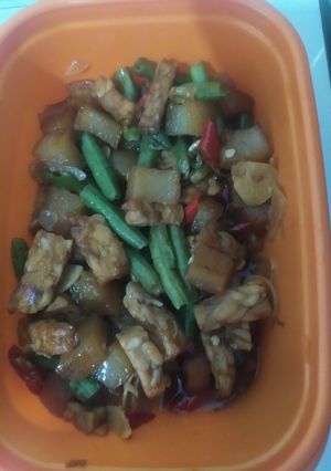Foto resep Orek tempe kacang panjang kikil