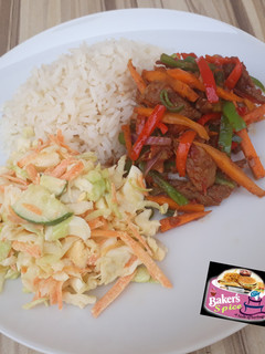 A picture of Beef and veggies stir fry.