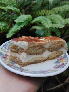 Una foto de Tiramisú económico súper fácil sin yemas!