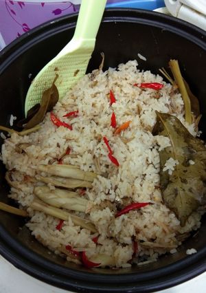 Foto resep Nasi liwet ikan teri