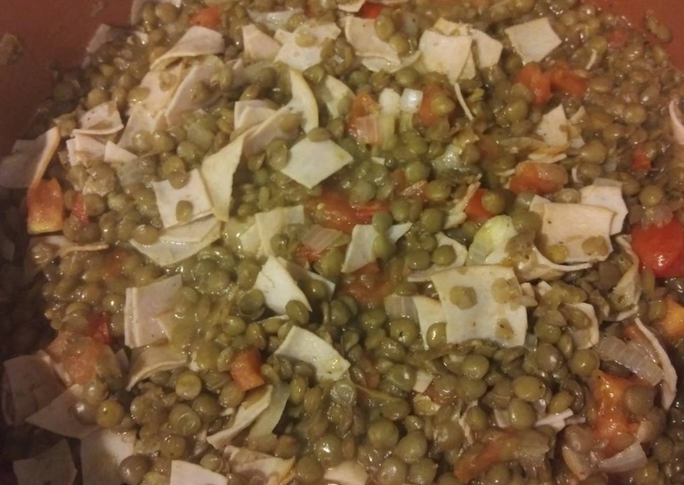 Lentejas guisadas con jamón de pechuga de pavo