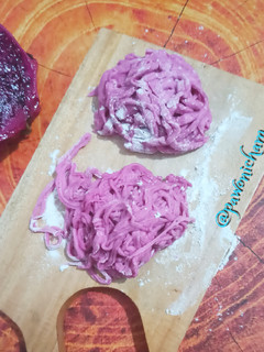 Foto resep Mie Homemade Kulit Buah Naga