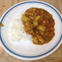 A picture of Simple Chicken Curry.
