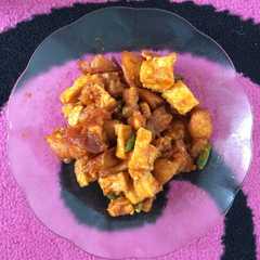 A picture of Tempe Tahu Ayam Saus Pedas Manis Simple.