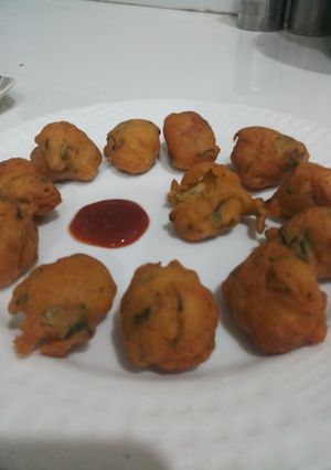 A picture of Mushroom pakode.