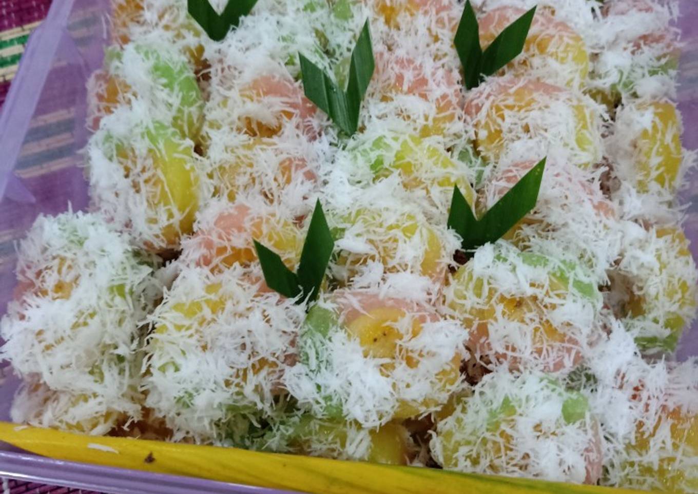 Kue Mata Roda