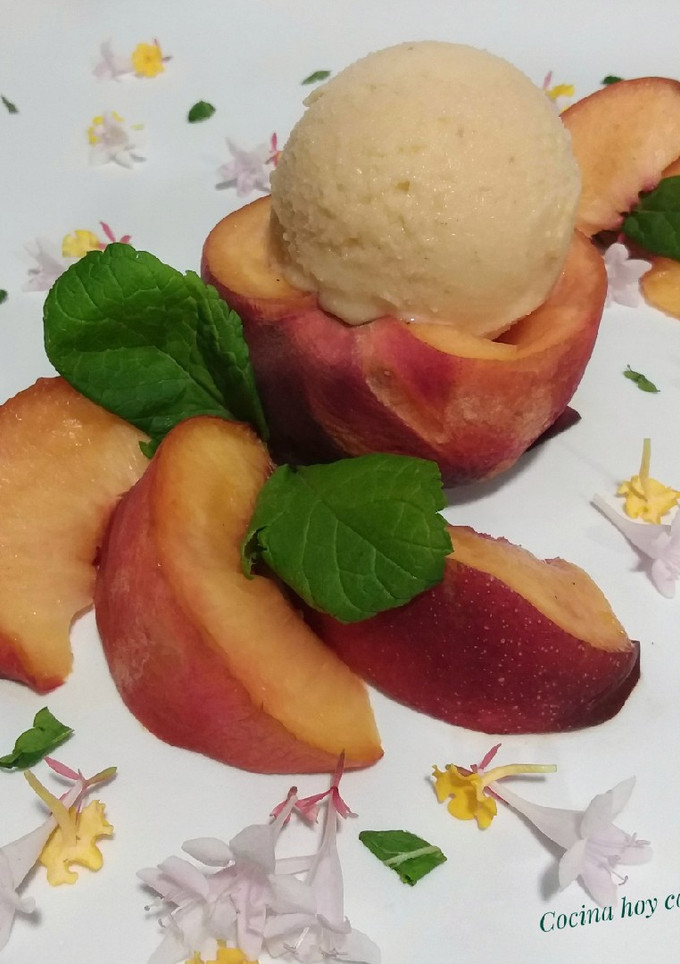 Una foto de Helado de melocotón