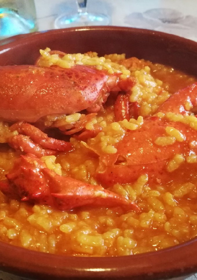 Una foto de Arroz con bogavante
