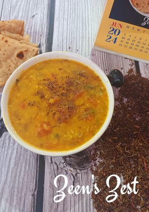 A picture of Hyderabadi Chugur Khatti Daal or Tender Tamarind Leaves Khatti Daal for lunch.