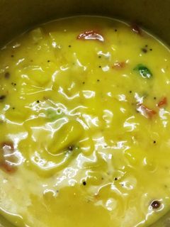 உருளைக்கிழங்கு பூரி மசால்(potato poori masal recipe in tamil) செய்முறை முக்கிய புகைப்படம்