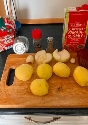Paprikás krumpli recept fotója