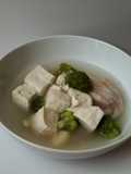 1.023. Sup Ayam Tahu Brokoli