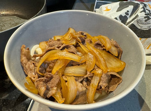 吉野家牛肉烏冬 的食譜成品照片