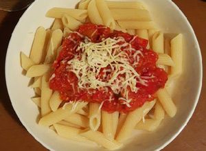 Una foto de Penne y Passata
