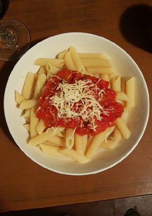 Una foto de Penne y Passata