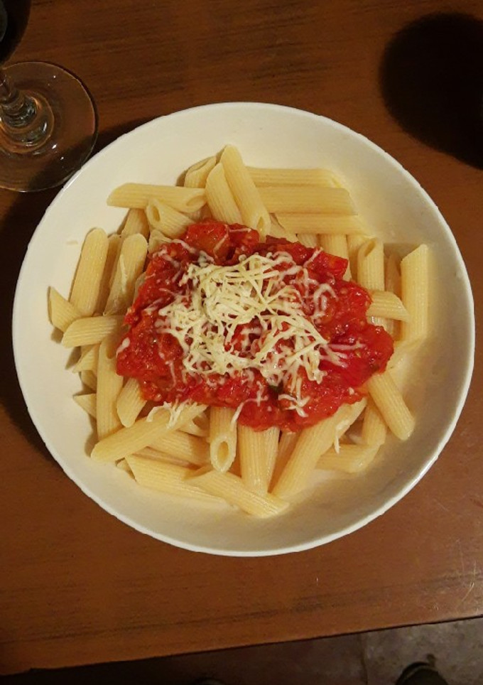 Una foto de Penne y Passata