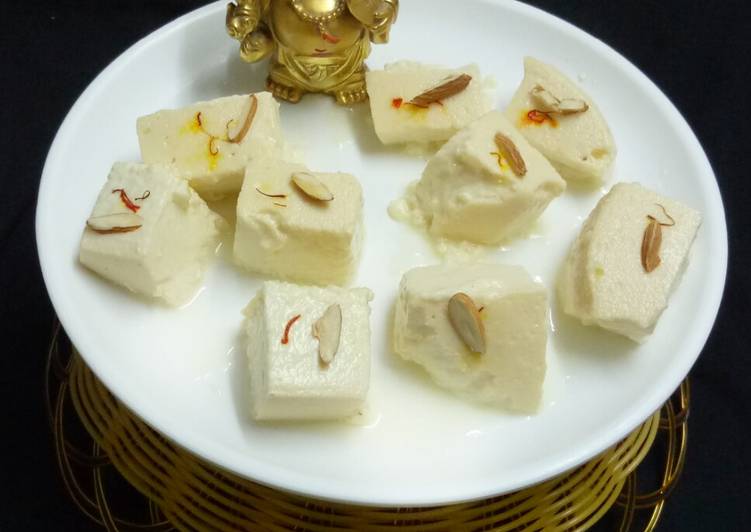 Instant kharvas (eggless milk pudding)