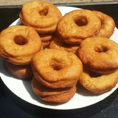 A picture of Orange doughnut.