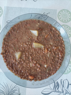 Una foto de Lentejas con verduras