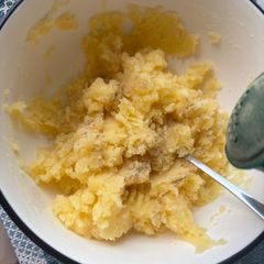 A picture of Mashed potato.