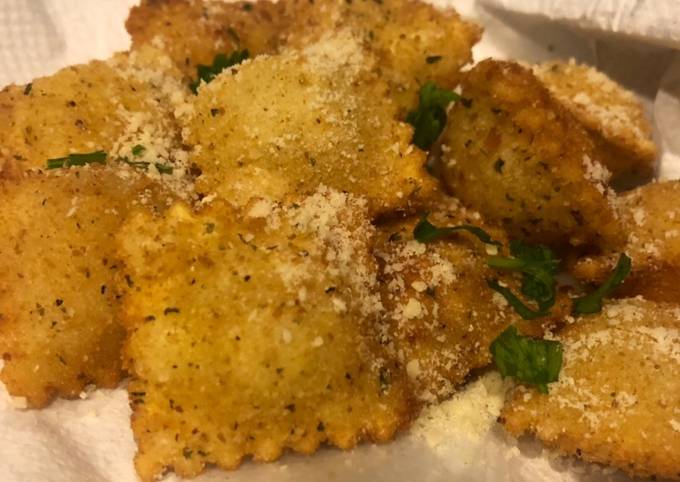 Four cheese fried ravioli